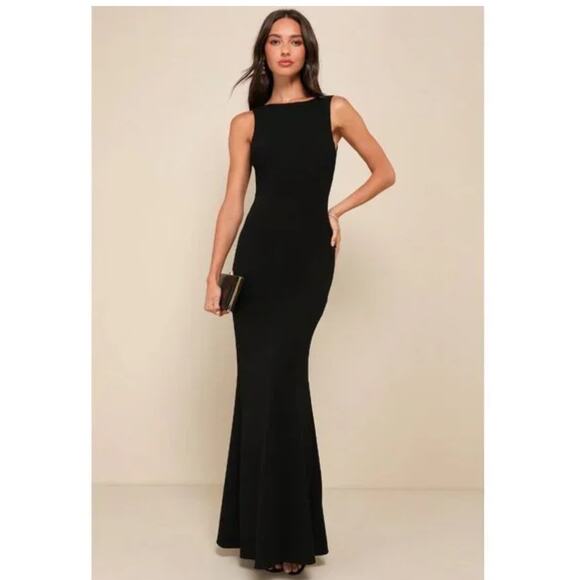 Lulus Dresses & Skirts - Lulus medium black formal Maxi Dress new *2 tiny fabric picks*